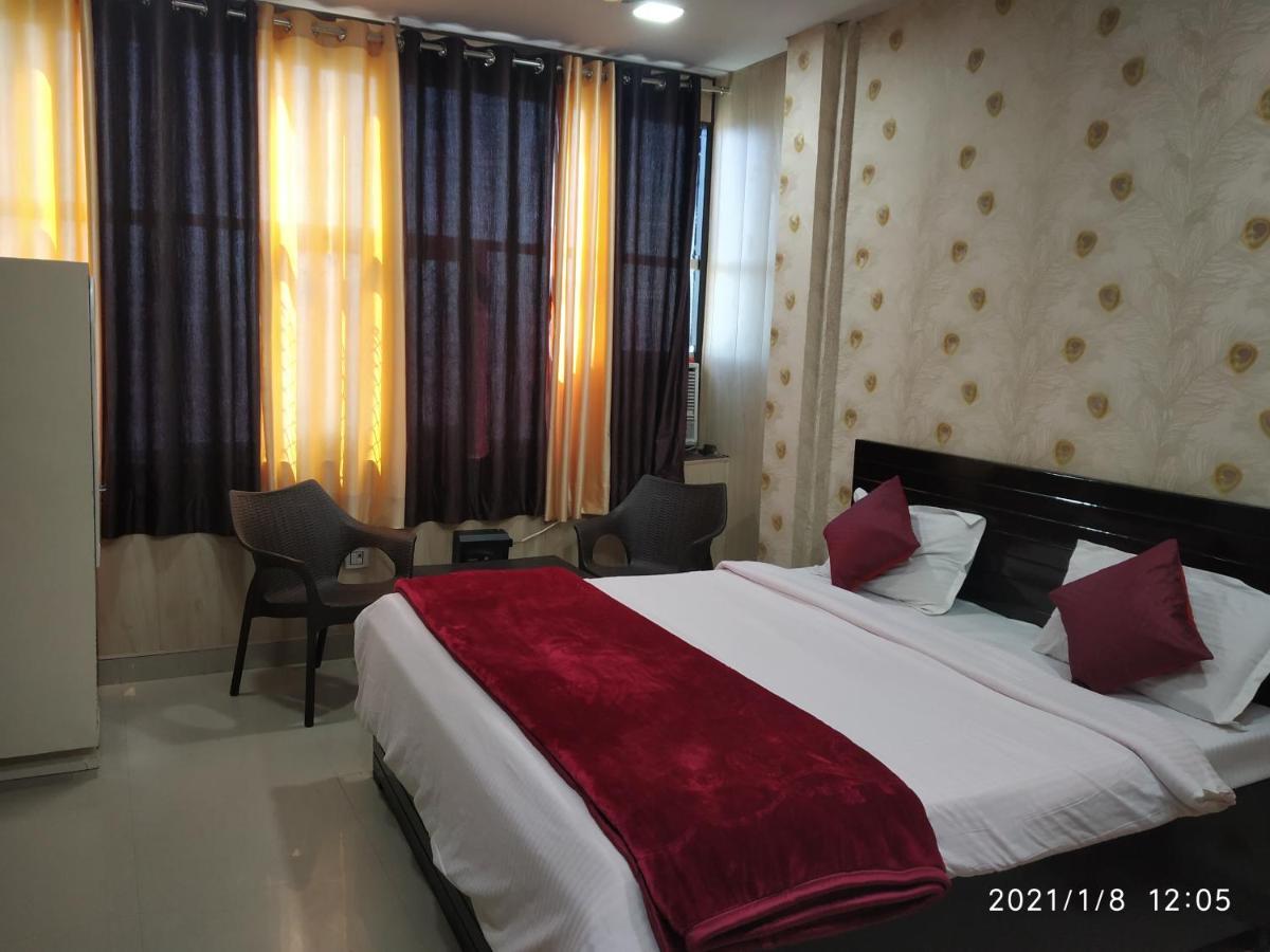 Hotel Aarti Darshan Haridwar Luaran gambar
